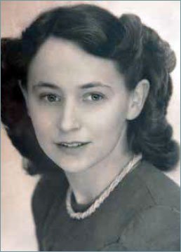 Margaret Yarema (née Sootheran) Margaret Yarema (née Sootheran)